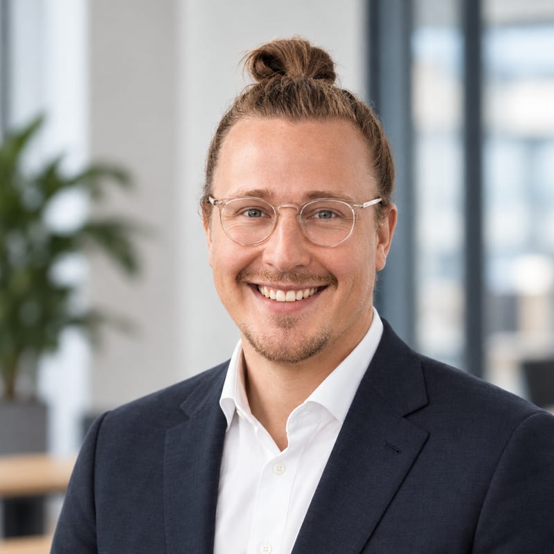Dr. Hannes Harter